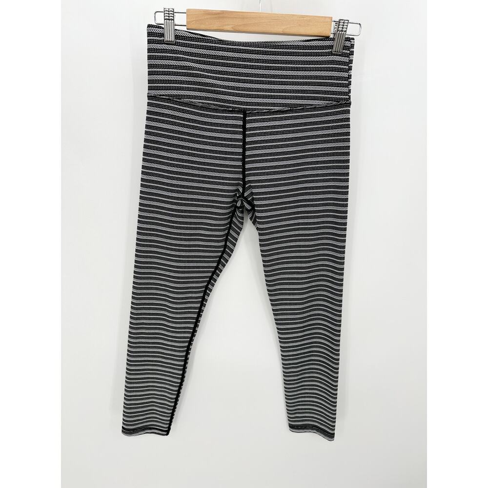 Zyia Active Black White Chevron Striped High Waisted Cropped Leggings Womens 6-8